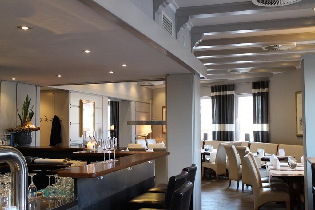 Hotel-Restaurant Grosse-Wilde Bottrop Bagian luar foto